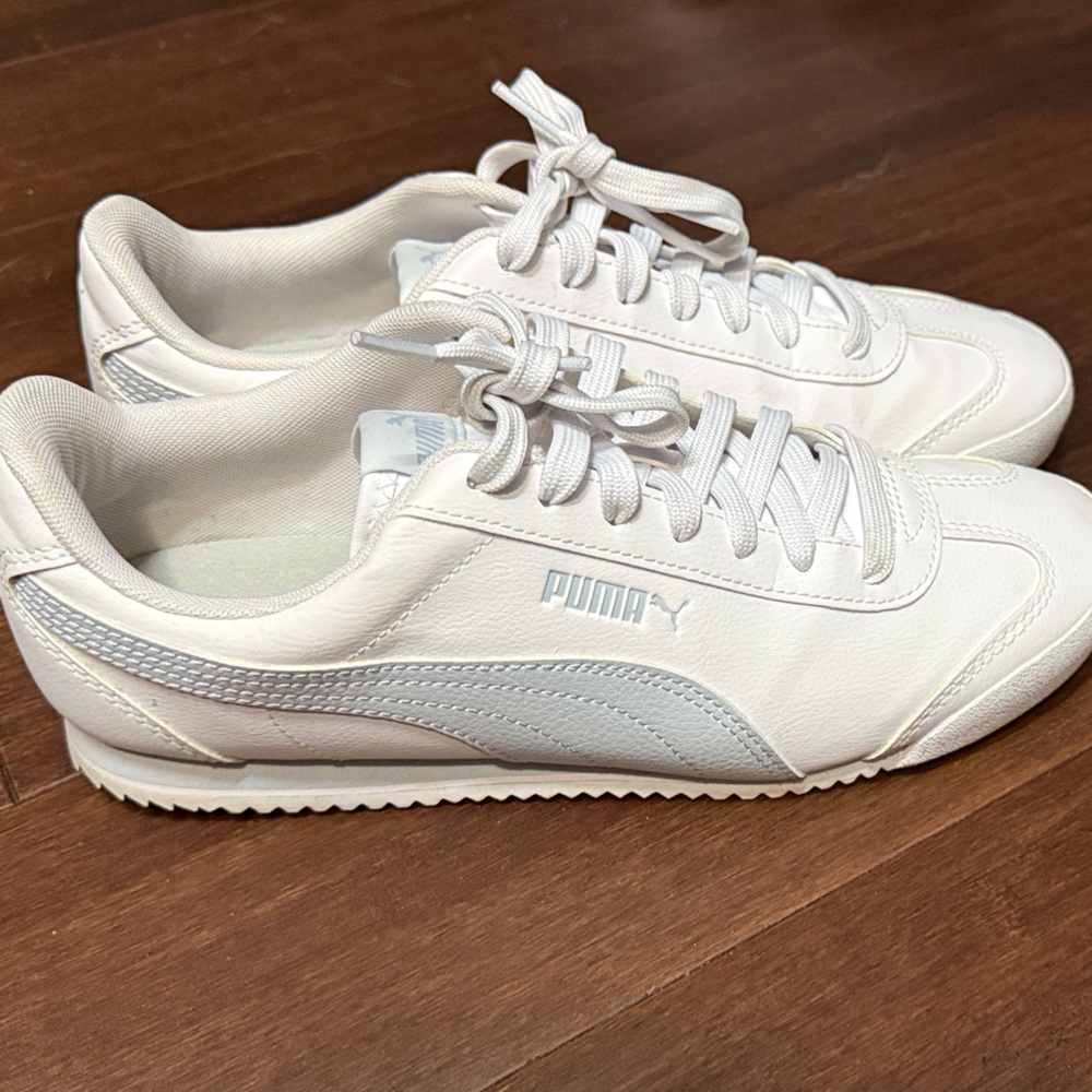 Puma Women's SoftFoam White Sneakers